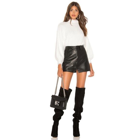 Line & Dot by Revolve Adler Fuzzy Cream Color Sweater. Size Medium - Picture 1 of 9